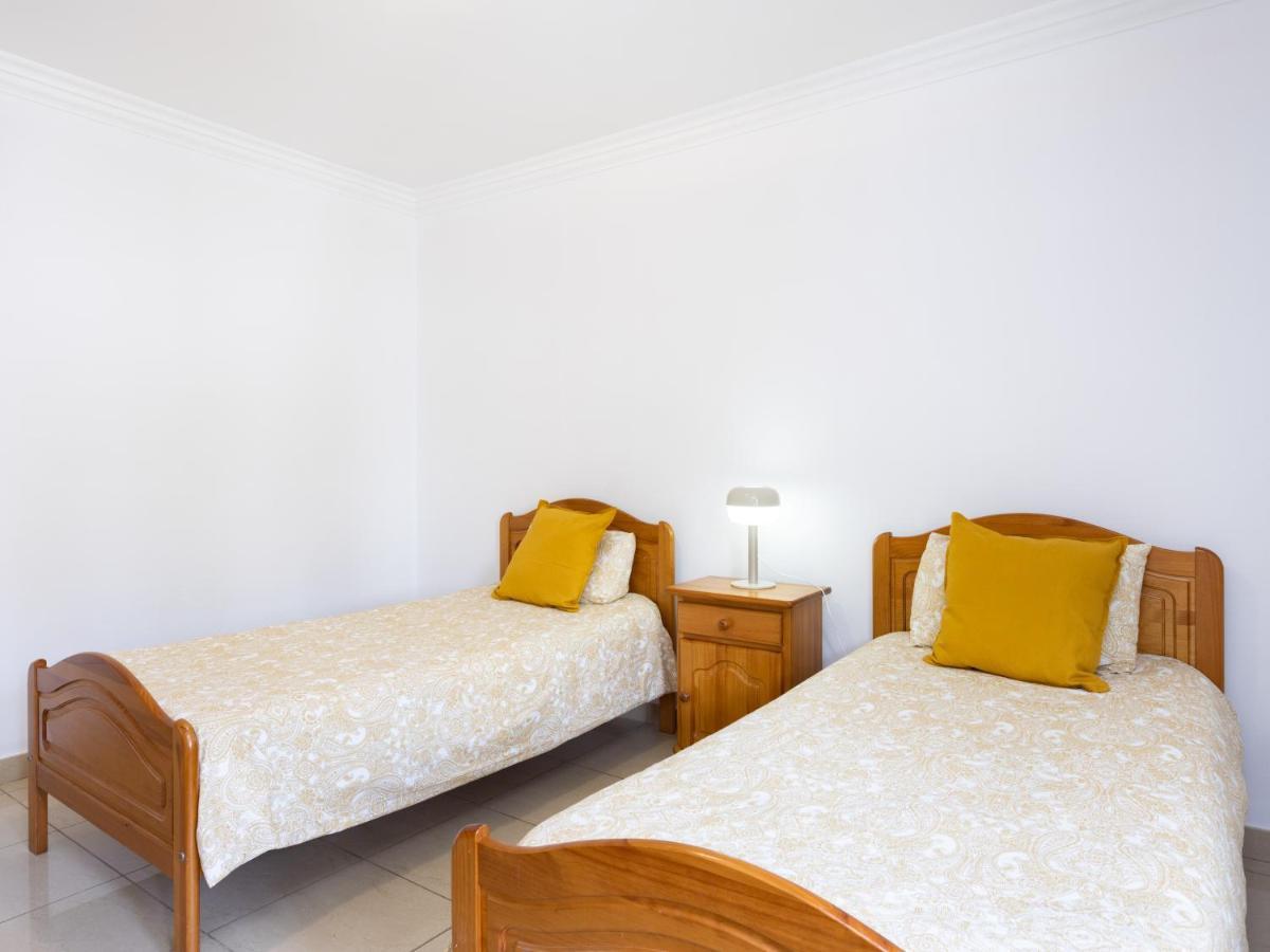 Live Los Cristianos Los Playeros Close To The Beach Arona  Extérieur photo
