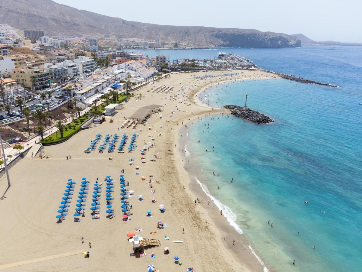Live Los Cristianos Los Playeros Close To The Beach Arona  Extérieur photo